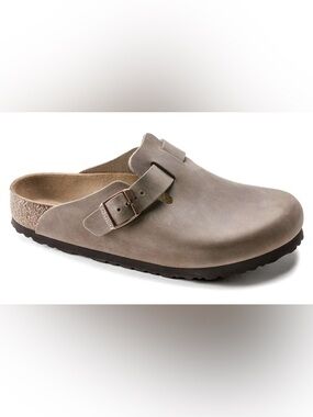 NWOT Birkenstock Boston Clog Taupe Size 41 (Retail $200)